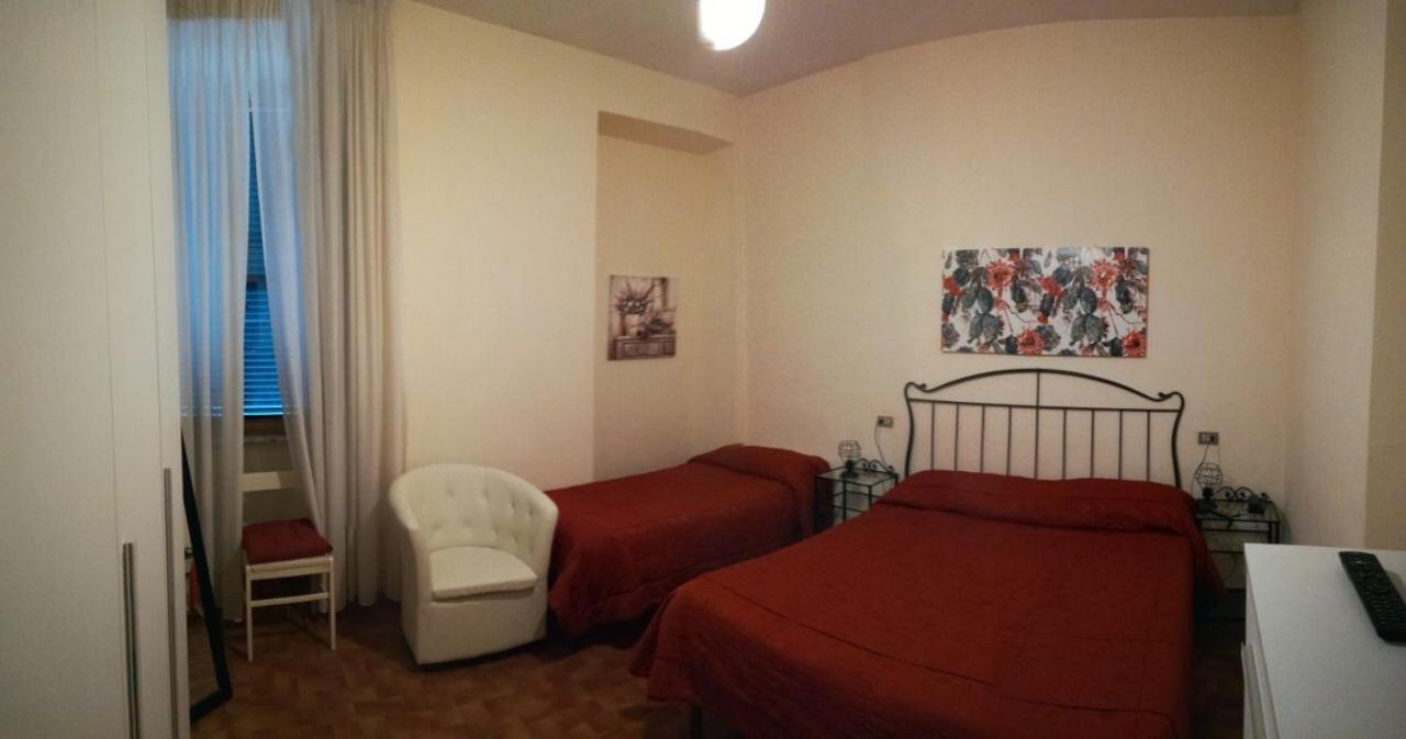 Hotel Universo ฟีอุจจี ภายนอก รูปภาพ